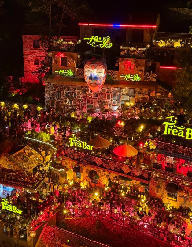 Qingdao nightlife Qingdao nightlife