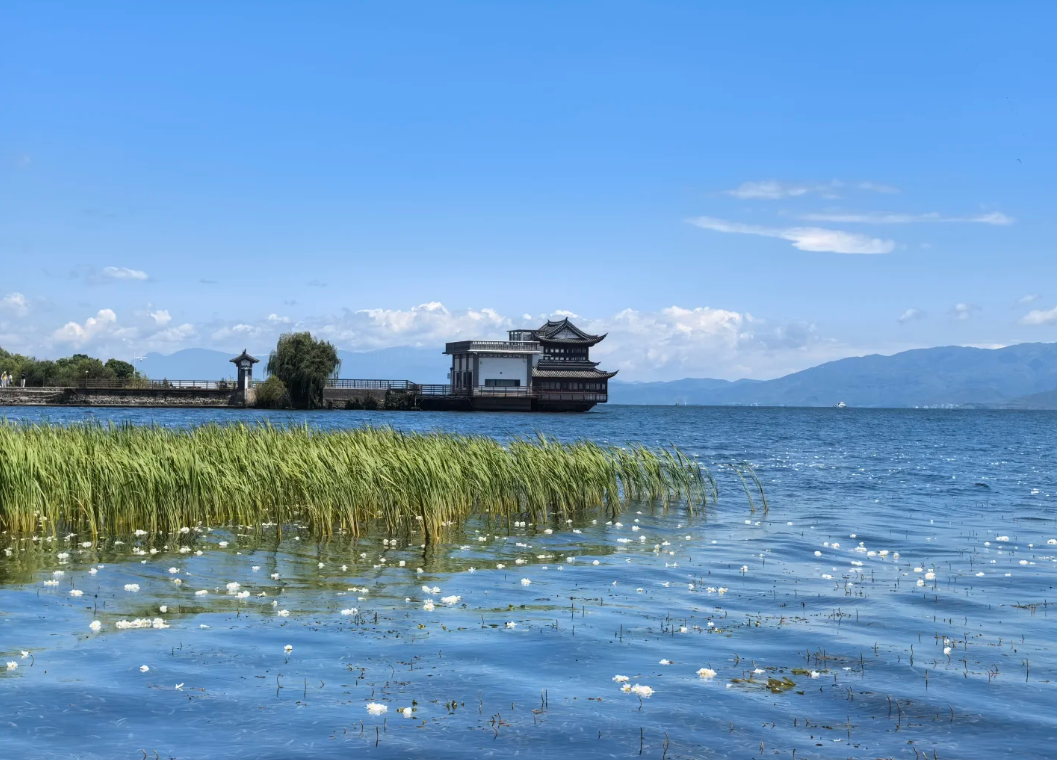 Travel photos of Dali