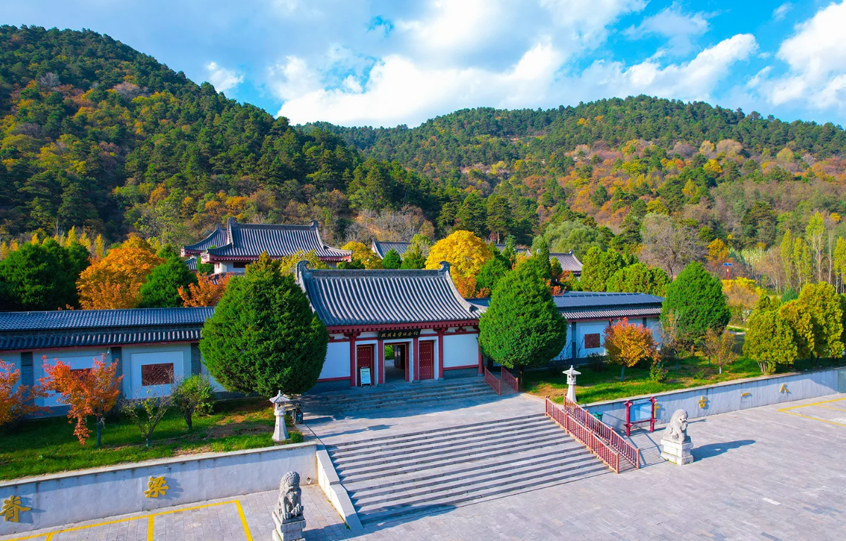 Yuhua Palace Ruins